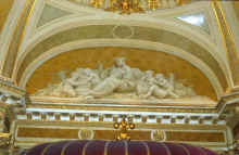 Petit Th&eacute;&acirc;tre