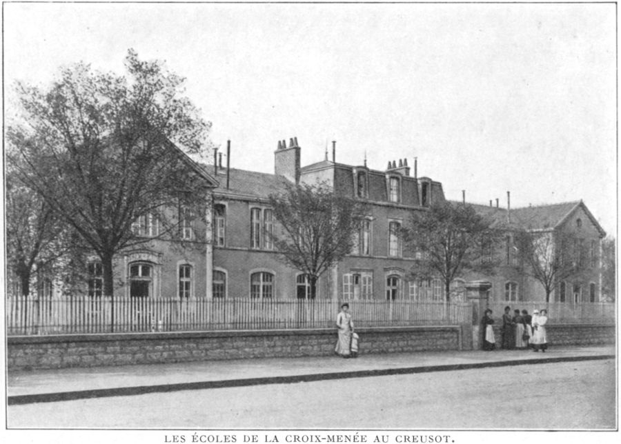 Les écoles de la Cropix-Menée, au Creusot