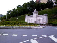 Monument aux morts - Place Charles de Gaulle - Le creusot en Bourgogne - 71200
